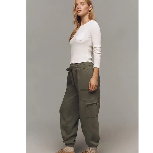 Powder Packed Pants
DAILY PRACTICE BY ANTHROPOLOGIE 
NWT
Color- Green - Picture 7 of 7